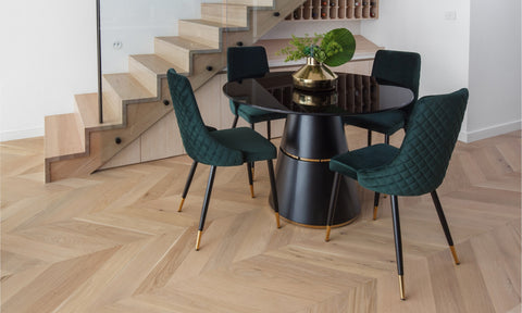 Bloom Dining Table Black