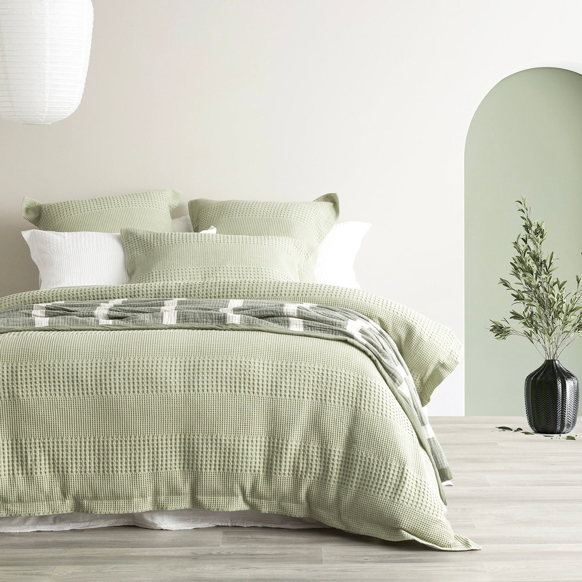 Renee Taylor Elegance Waffle Cotton Jacquard Quilt Cover set Double Moss