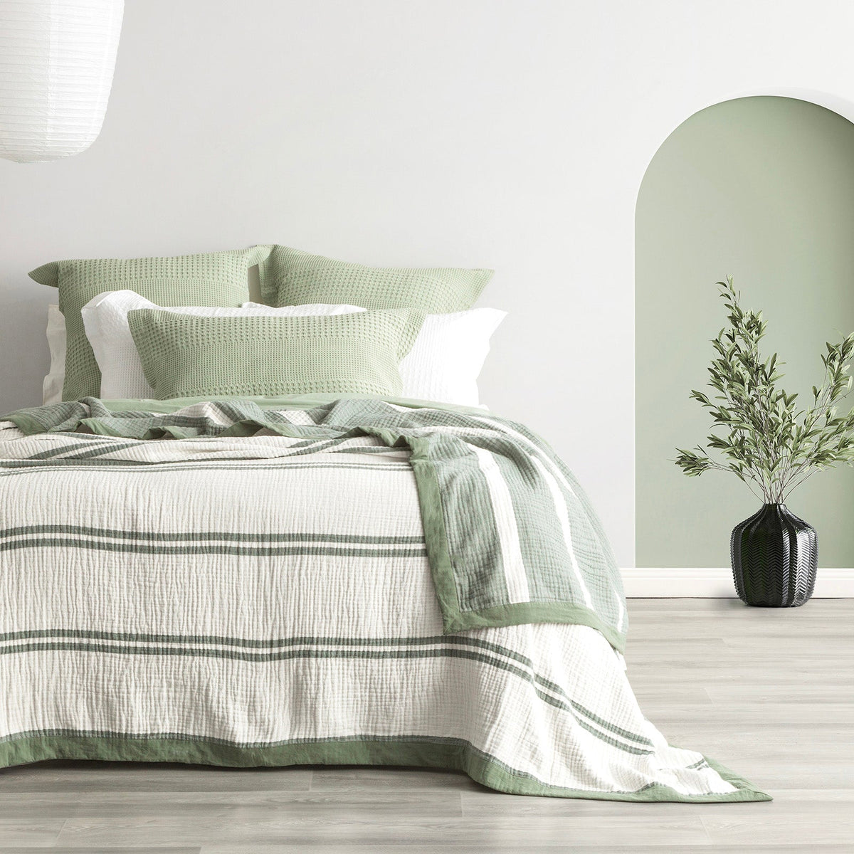 Renee Taylor Brighton Washed Cotton Yarn Dyed Textured Blanket Queen/King Pistachio