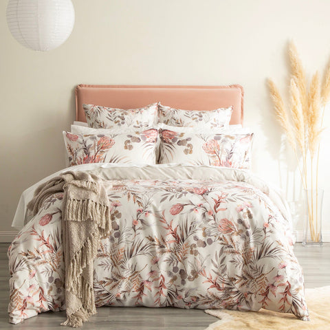Renee Taylor 300 TC Cotton Reversible Quilt cover sets Super King Waratah Frost