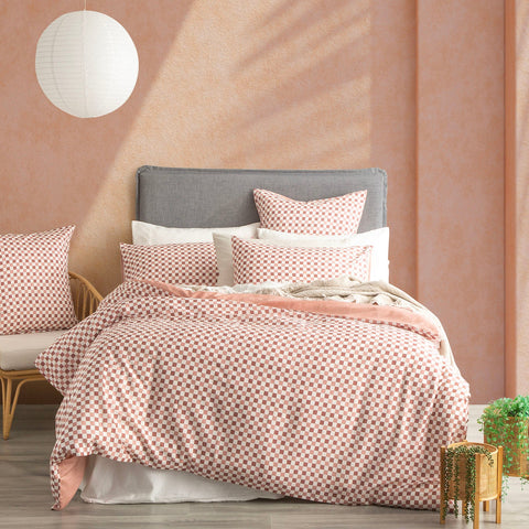 Renee Taylor 300 TC Cotton Reversible Quilt cover sets King Chessboard Cedar